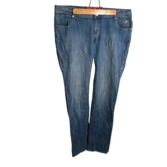 Apple Bottom Jeans Straight Leg Jean Medium Wash 11/12 - Picture 1 of 2